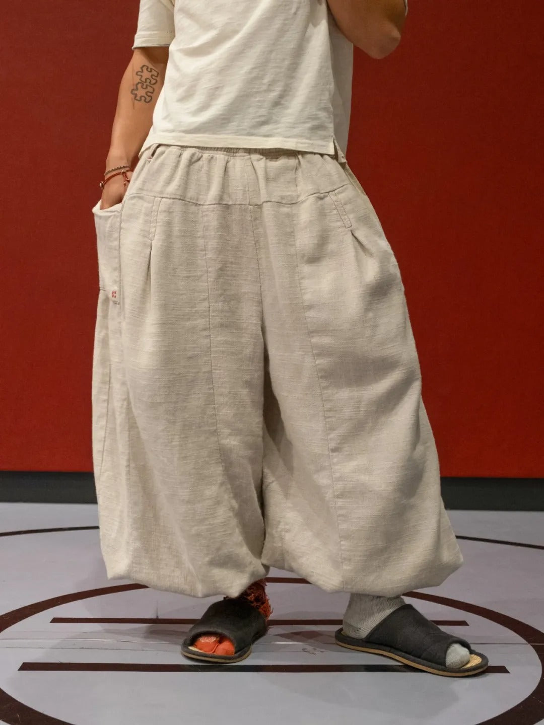 16-PANEL LINEN WIDE PANTS